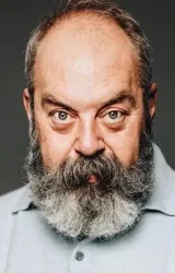 Али Дюшенкалкар